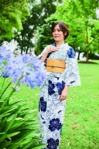 White Yukata for Adults　大人の白地浴衣