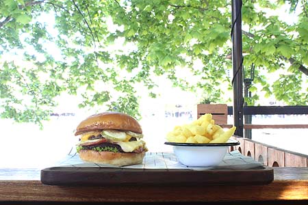 Double Cheeseburger, Bacon, Pickles, Tomato Relish &amp; Crinkle Cut Chip