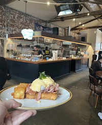 WAFFLE　BENNY